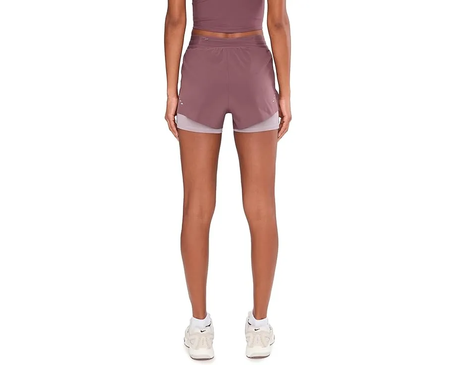 Беговые шорты Nike Swift 2-в-1 с технологией Dri-FIT