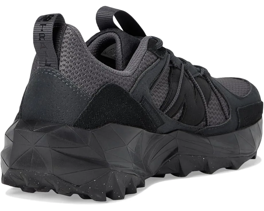 Трейловые кроссовки New Balance Tektrel с межподошвой DynaSoft и протектором AT Tread