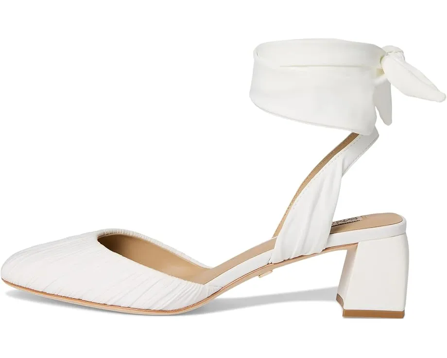 Туфли-лодочки Badgley Mischka Ofelia на устойчивом каблуке из шелка