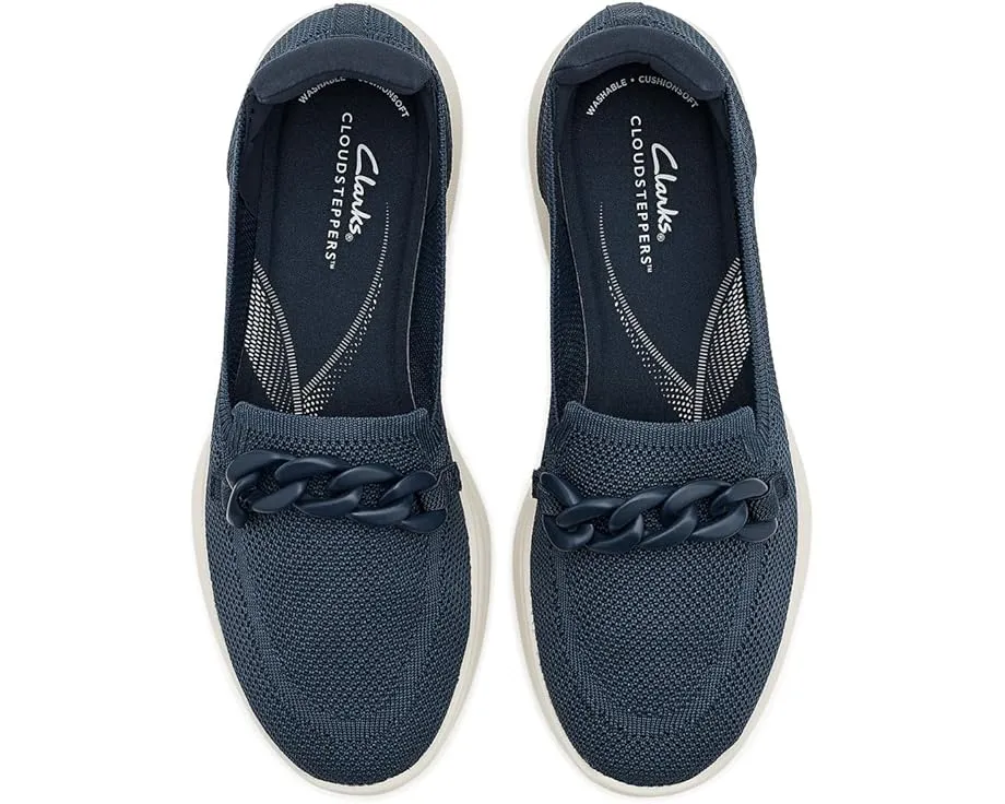Лоферы Ezrinn Cove от Clarks с дышащим текстилем и стелькой Cushion Soft
