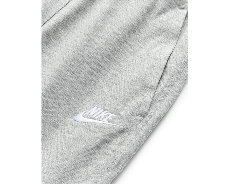 Детские шорты Nike Kids Club Knit 6 дюймов (15.24 см) из мягкого трикотажа