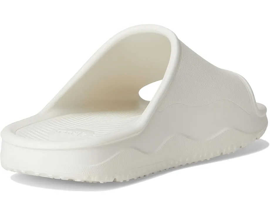 Сандалии Beer Foamie Slide с литой конструкцией и непромокаемой подошвой Sanuk