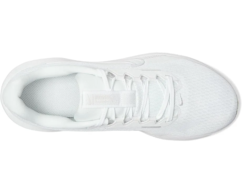 Кроссовки Nike Downshifter 13 с обновленной амортизацией для бега