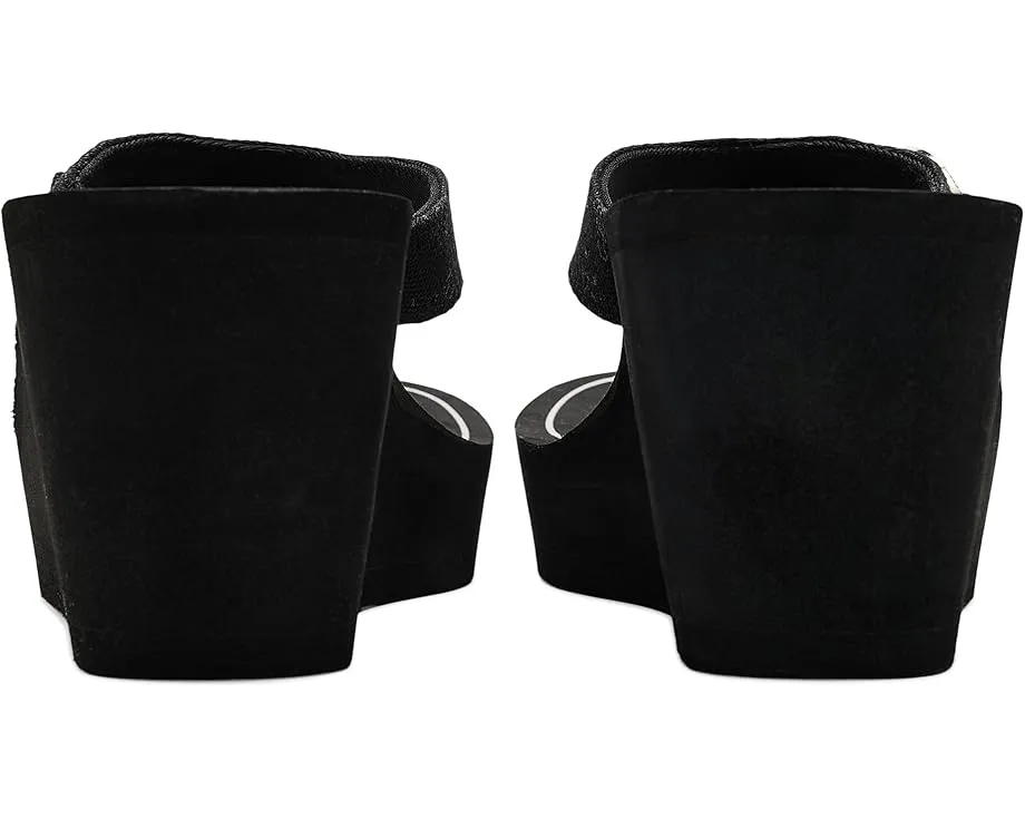 Босоножки на платформе Shai с клиновидным каблуком и текстильным верхом GUESS