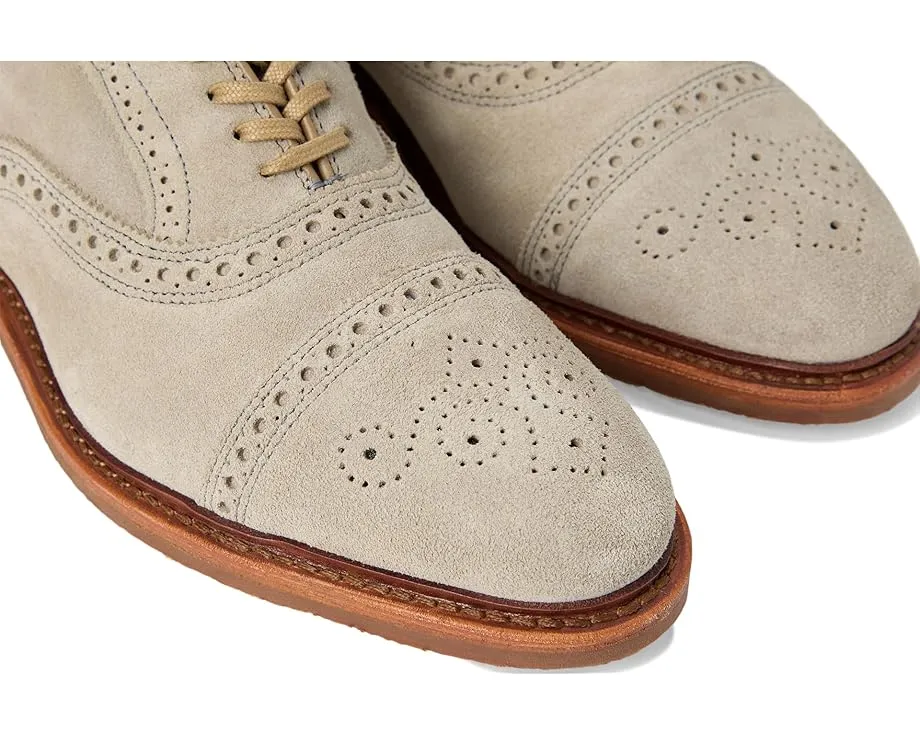 Оксфорды Allen Edmonds Strand Verse с перфорацией на резиновой подошве