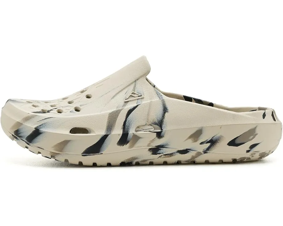 Шлепанцы Reef Glider с верхом из замши и искусственным мехом