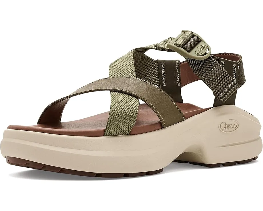 Сандалии Chaco Cushform на кожаной подошве с каблуком