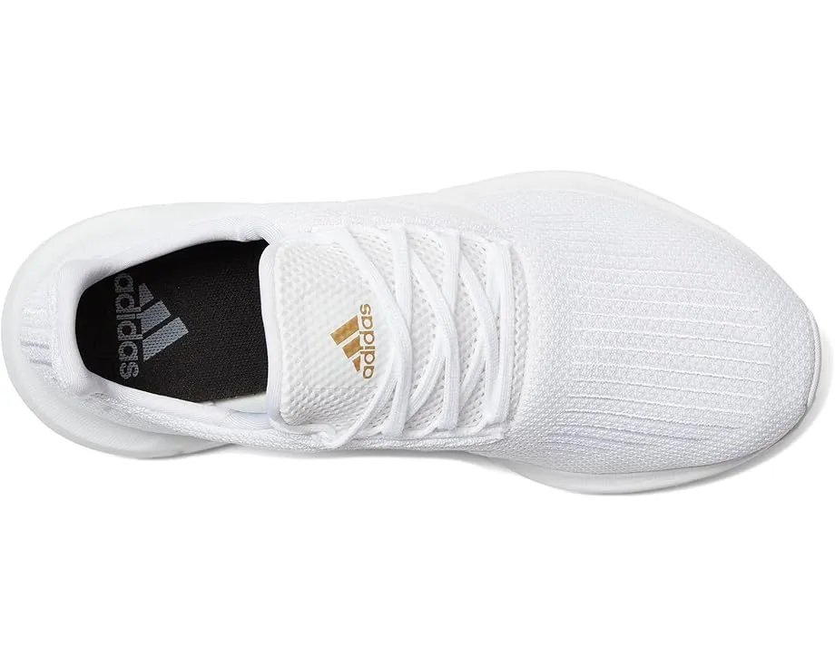 Беговые кроссовки Adidas Swift Run с текстильным верхом