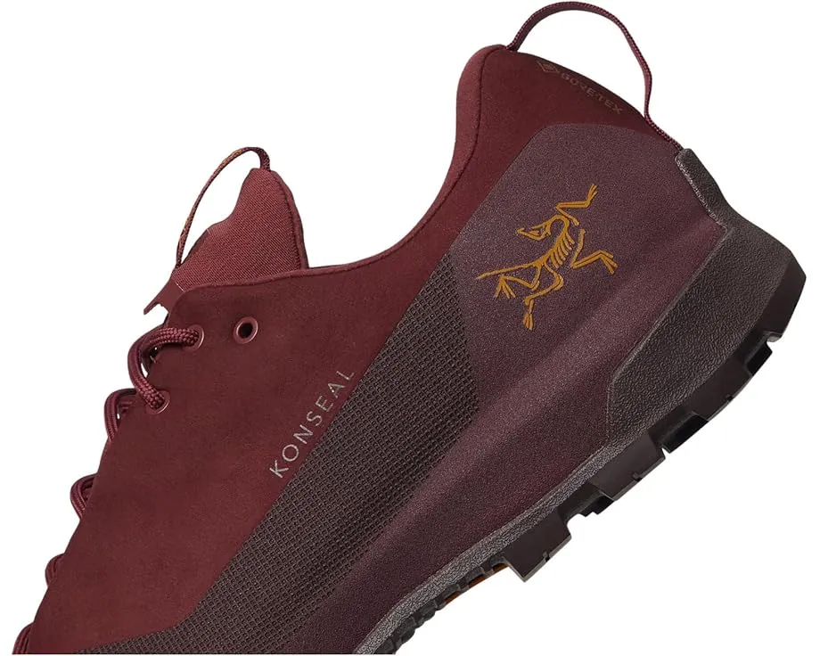 Водонепроницаемые ботинки Arc'teryx Konseal GTX с мембраной GORE-TEX и подошвой Vibram XS Flash 2