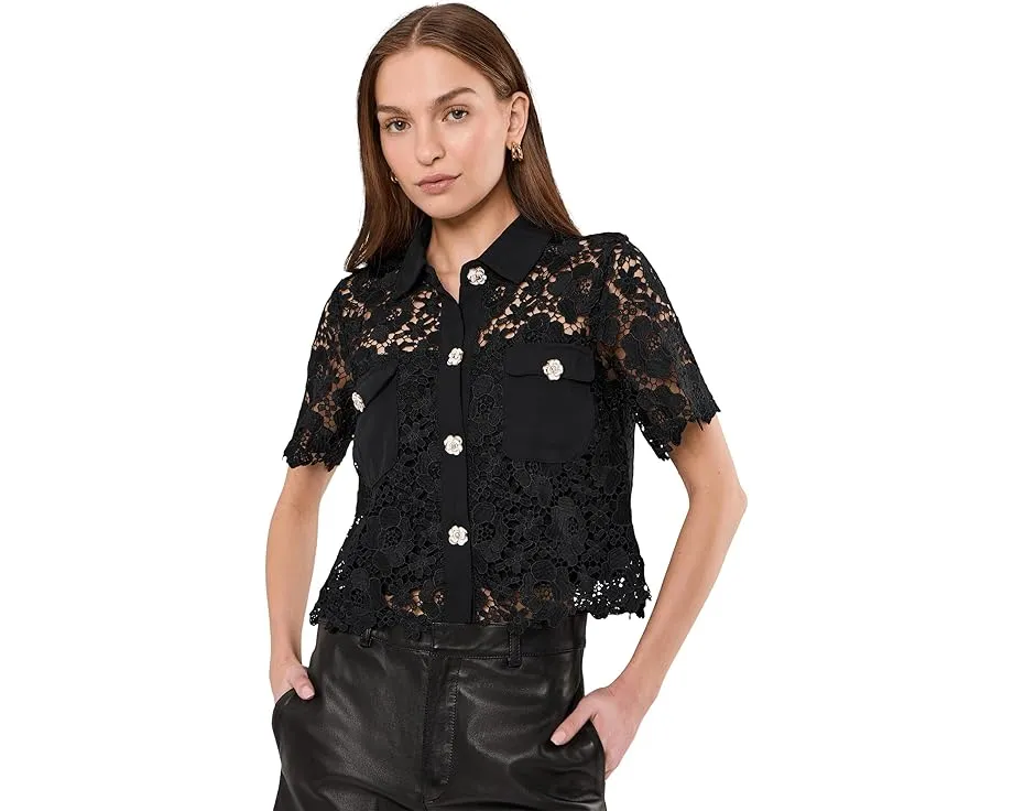 Блузка CeCe с коротким рукавом и кружевными вставками на пуговицах