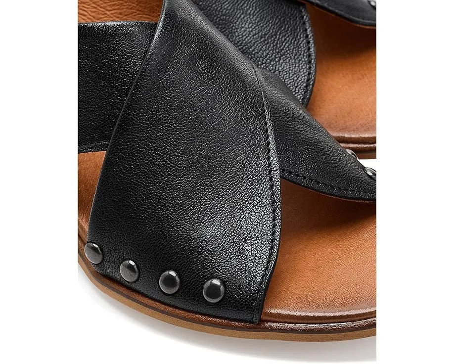 Босоножки Eric Michael Hila с перекрестными ремешками и квадратным каблуком