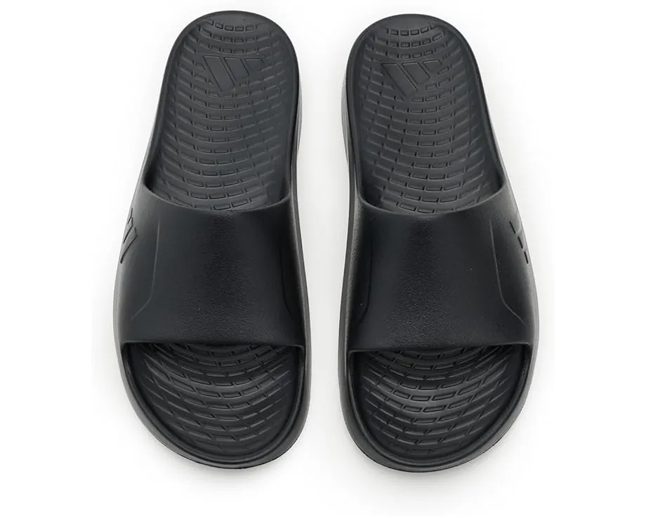 Сланцы adidas Lightshift с анатомической стелькой