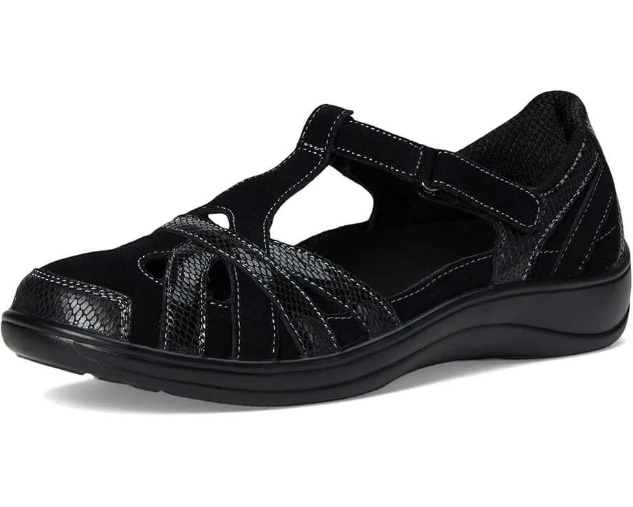 Лоферы Trotters Francey из кожи с резиновой подошвой
