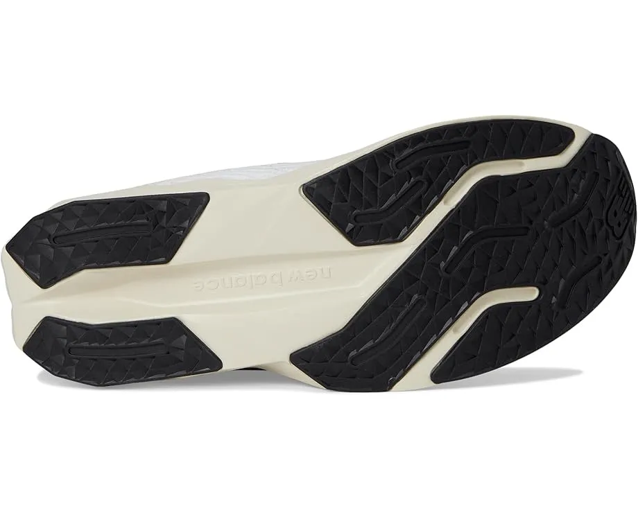 Кроссовки New Balance FuelCell Propel v5 для юных бегунов с промежуточной подошвой FuelCell