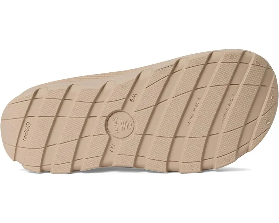 Легкие слипоны Kamik Nova с водонепроницаемой подошвой