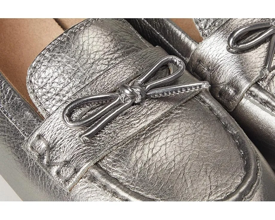 Мокасины VIONIC Taryn Driver с классическим силуэтом и поддержкой свода стопы