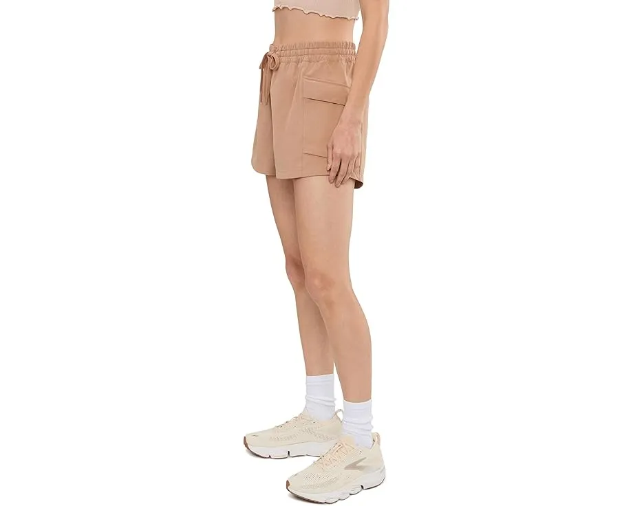 Beyond Yoga Шорты Peak 3 дюйма в стиле карго на эластичном поясе