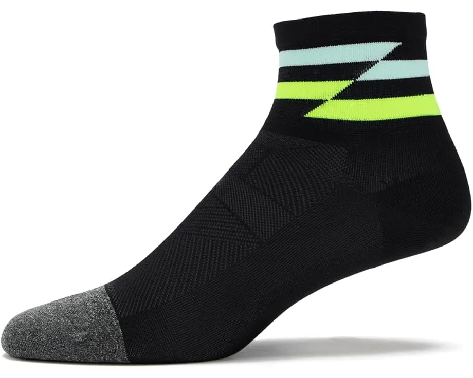 Носки Feetures Elite Ultra Light Quarter с компрессией и влагоотведением