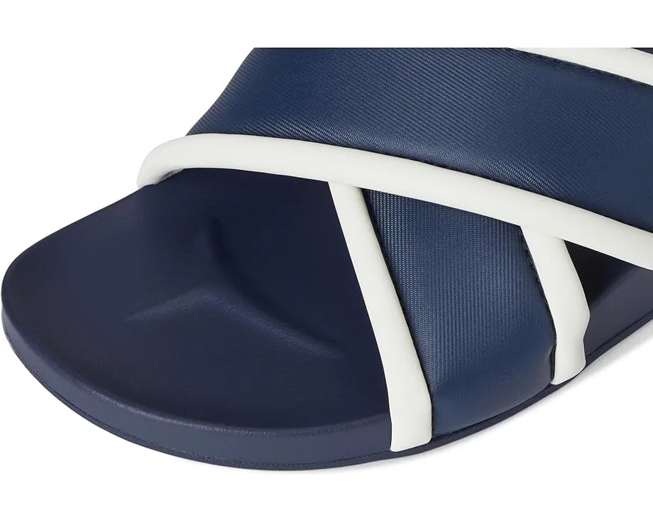 Водонепроницаемые сандалии OluKai Ani с перекрестными ремешками