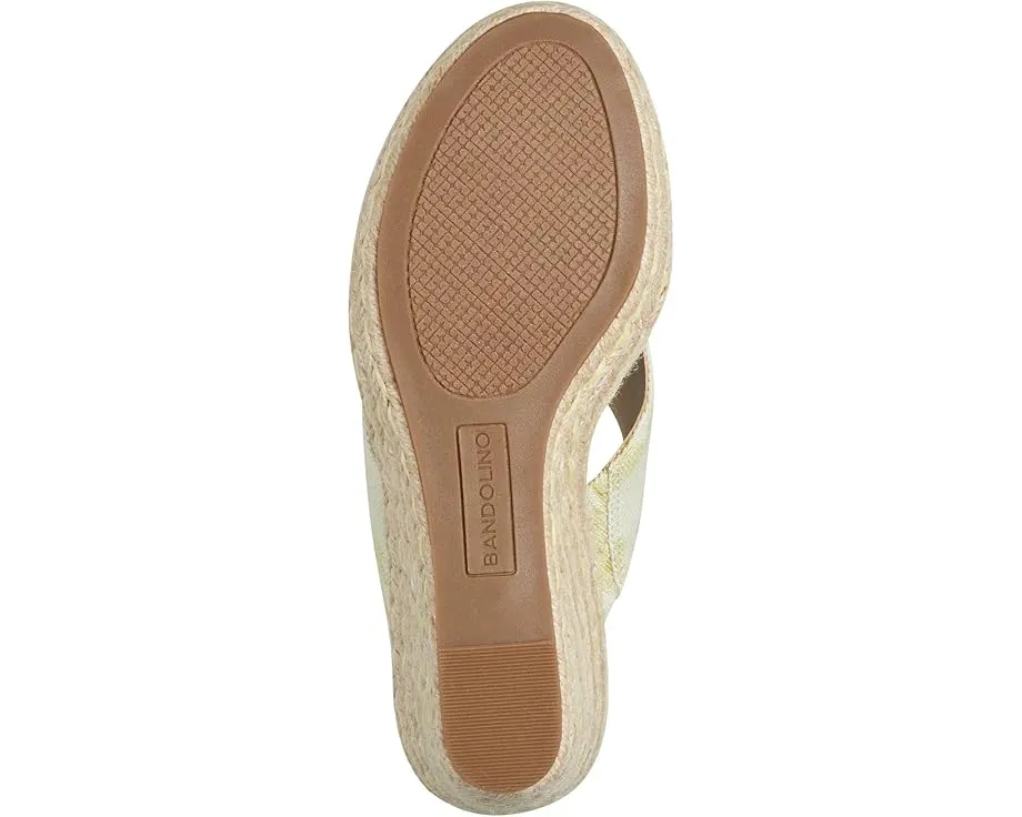 Босоножки Bandolino Kammie на платформе с цветочным принтом и перекрещивающимися ремешками