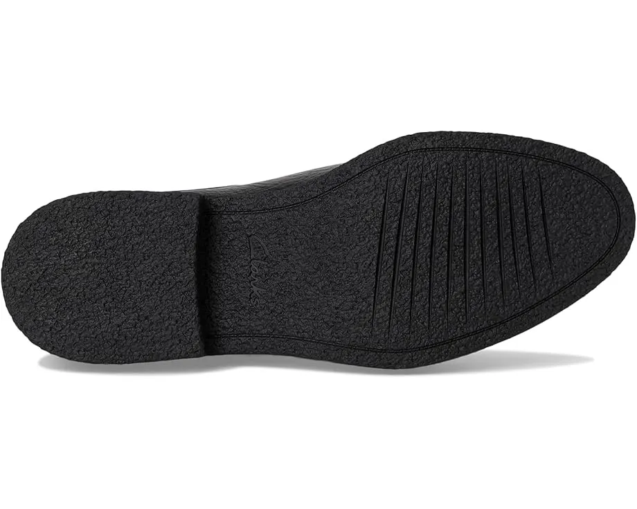 Ботинки Clarks Nella Top из кожи и замши с контурной стелькой