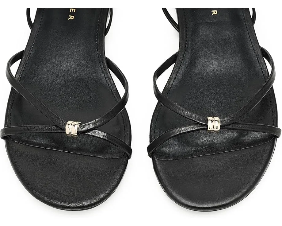Сандалии Este Casual Sandals с переплетенными ремешками от Marc Fisher LTD