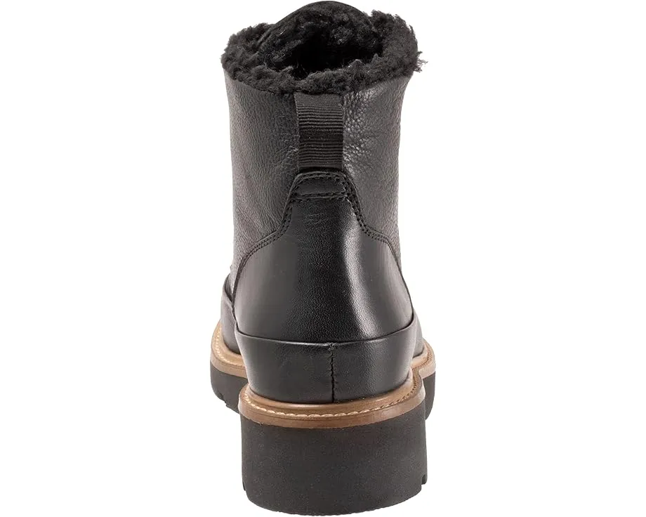 Ботинки SoftWalk Whitney с искусственным мехом и шнуровкой