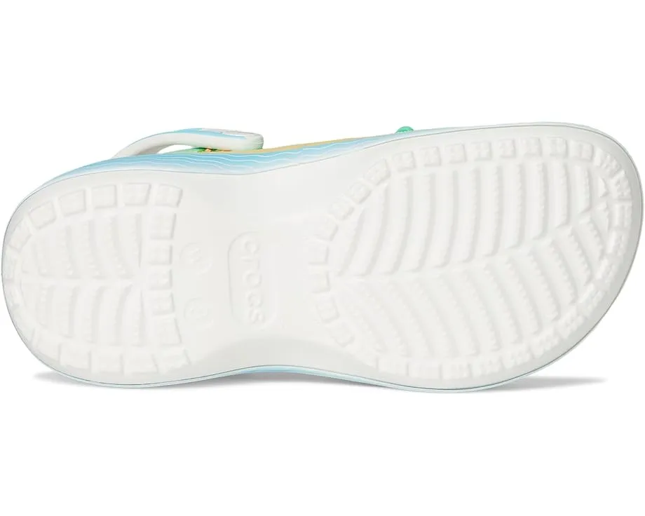 Клоги Crocs Animal Crossing на платформе с дизайном из игры