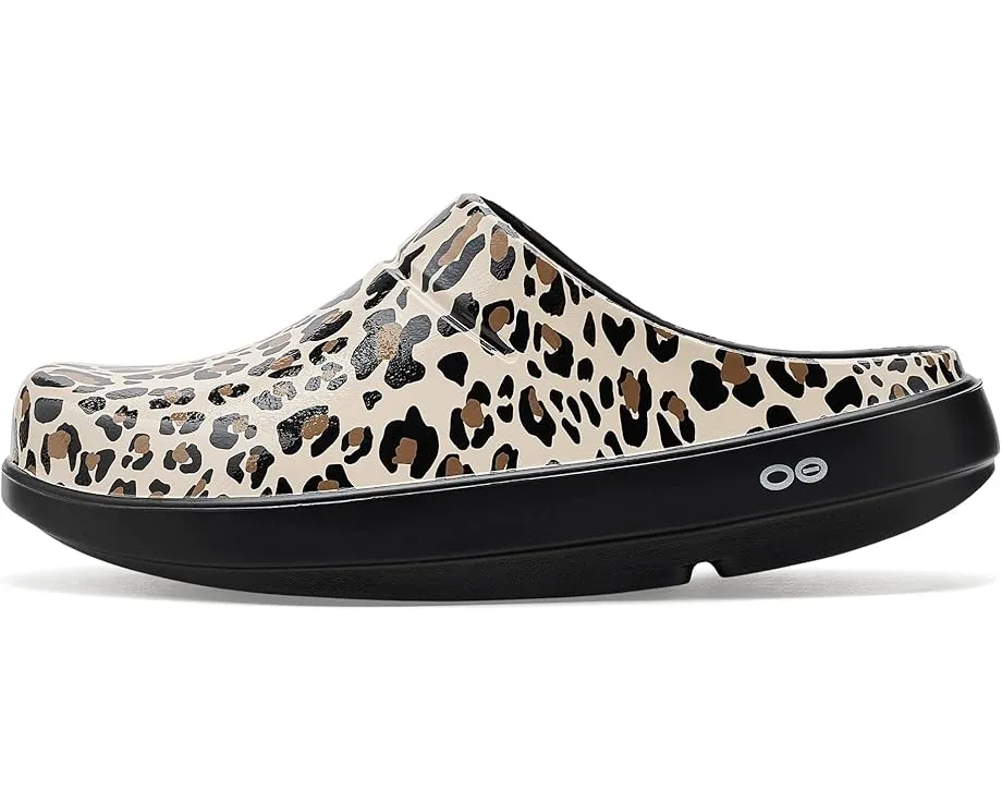 Сандалии OOFOS Oocloog Limited с технологией восстановления OOfoam