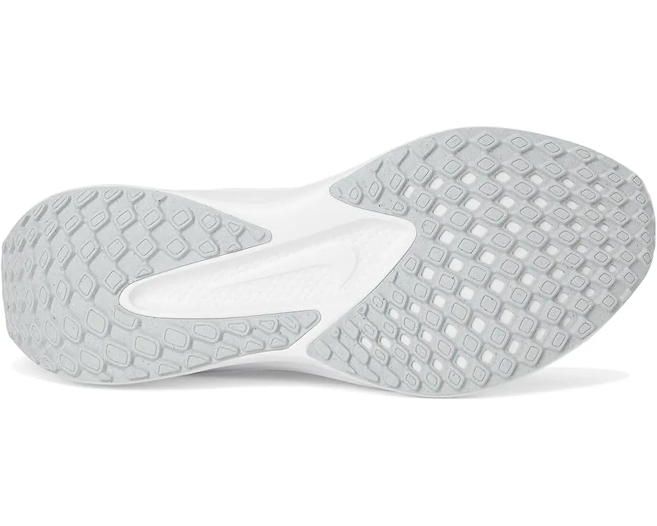 Беговые кроссовки Nike Quest 6 с дышащим верхом и мягкой промежуточной подошвой