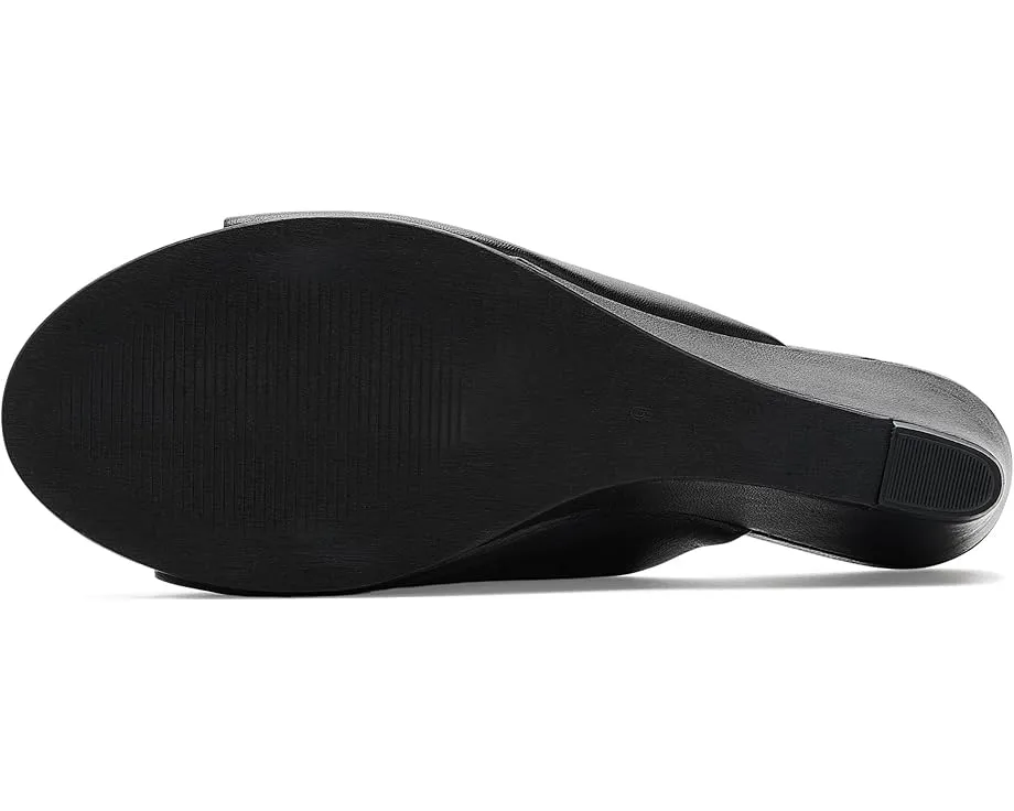 Босоножки Isn't She Lovely на платформе с одним ремешком Seychelles