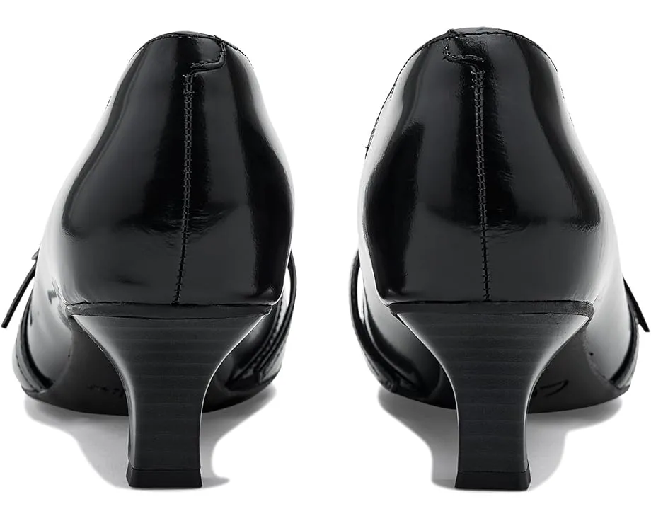 Туфли Kepley Star от Clarks с перекрестным ремешком и заостренным носком