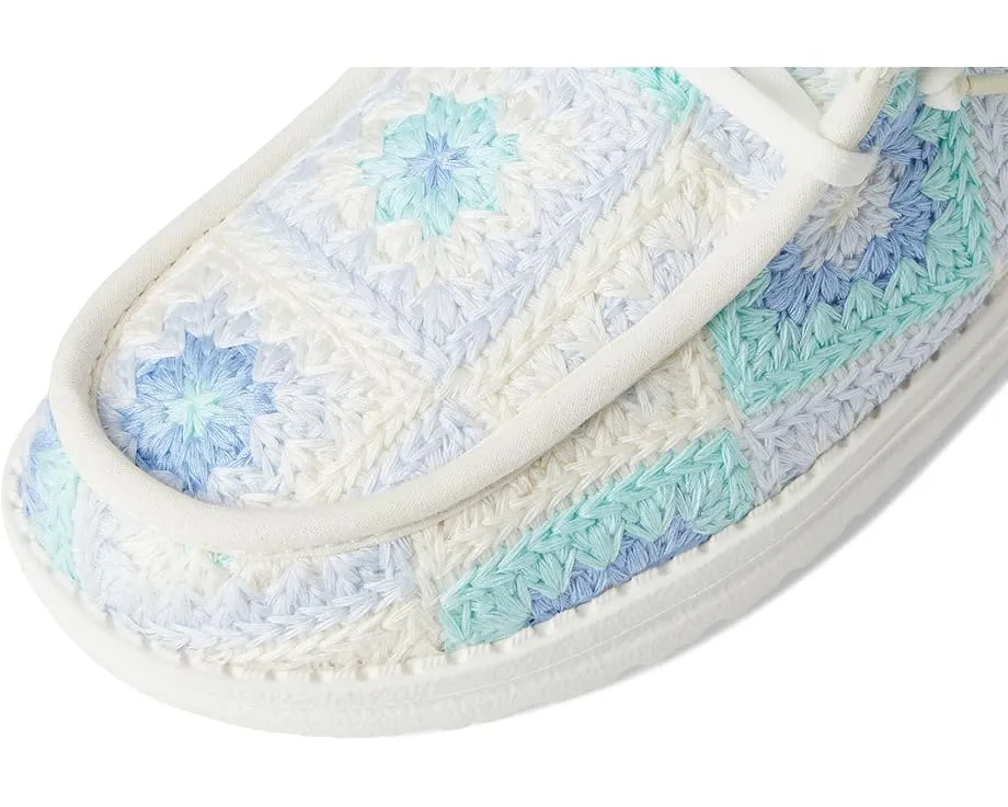 Кроссовки Hey Dude Wendy Cottage Crochet с вязаным верхом и съемной стелькой