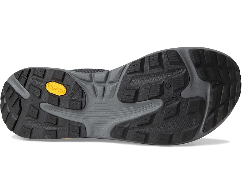 Кроссовки Topo Athletic MT-5 с подошвой Vibram
