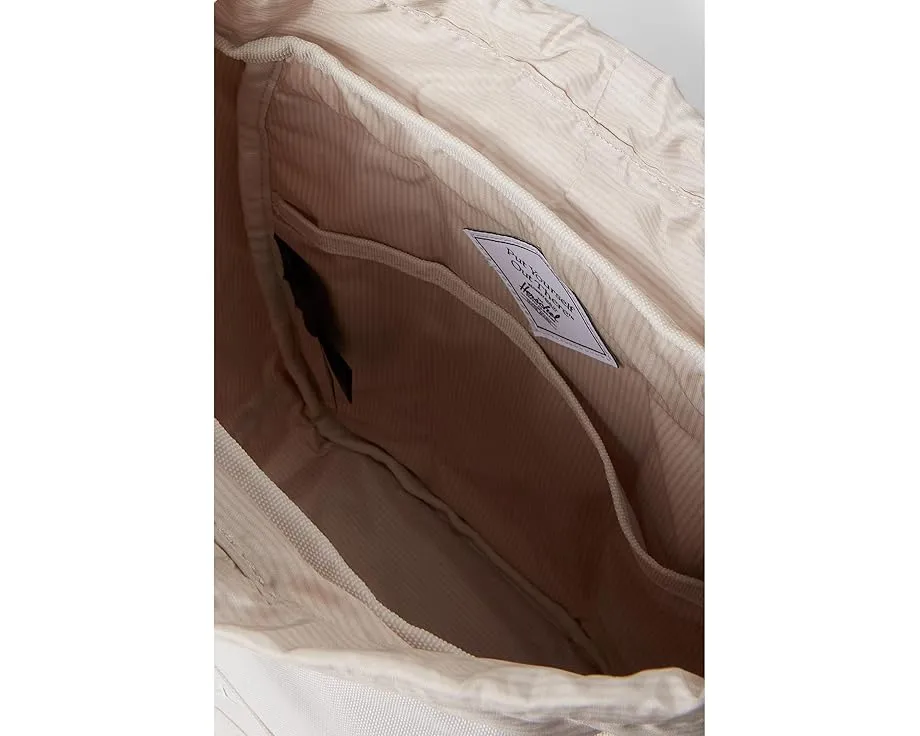 Мини-рюкзак Herschel Supply Co. Retreat из переработанного полиэстера