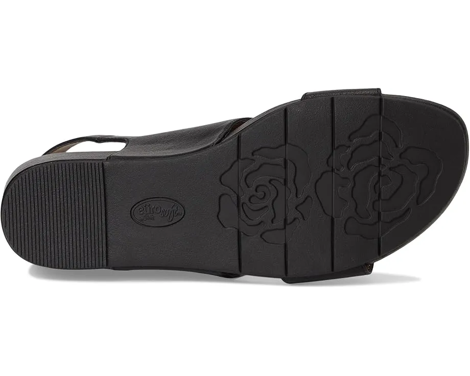 Сандалии Reba на танкетке с регулируемой пяткой и пробковой отделкой EuroSoft