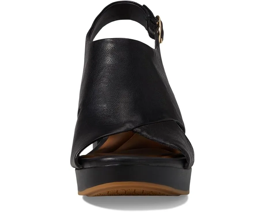 Босоножки Sofft Liv на платформе с регулируемым ремешком