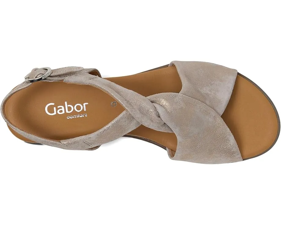 Босоножки Gabor 62.751 на платформе с ремешком на пряжке и резиновой подошвой