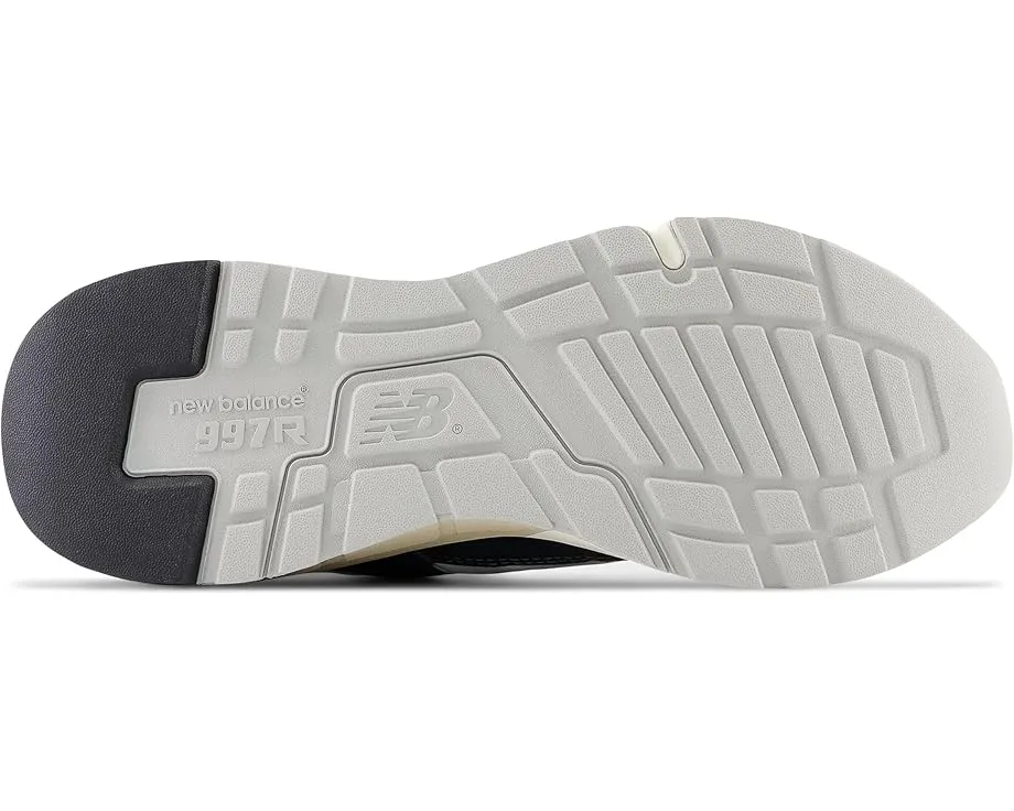 Кроссовки New Balance 997R Classics с амортизацией Abzorb и верхом из замши