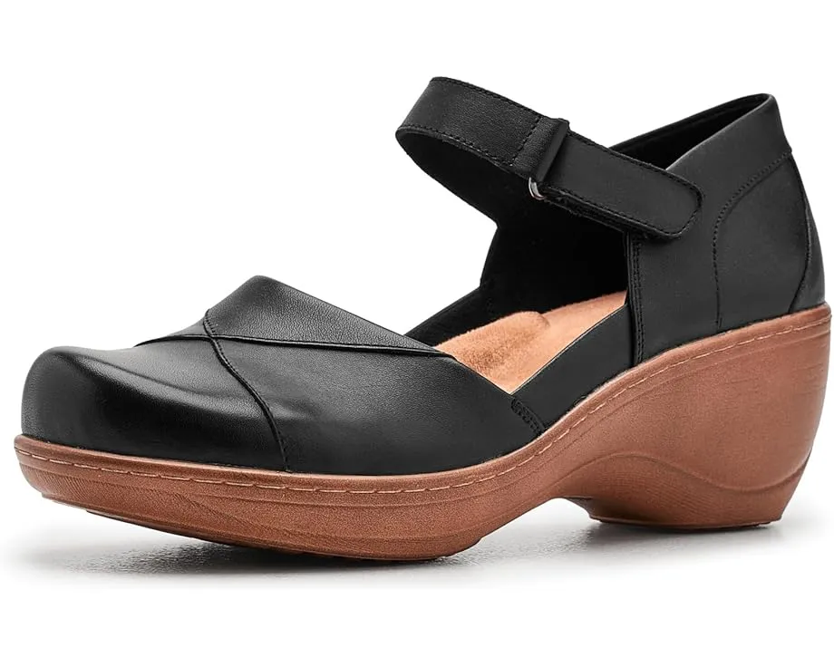 Туфли SoftWalk Miri на платформе с кожаным верхом и регулируемой липучкой