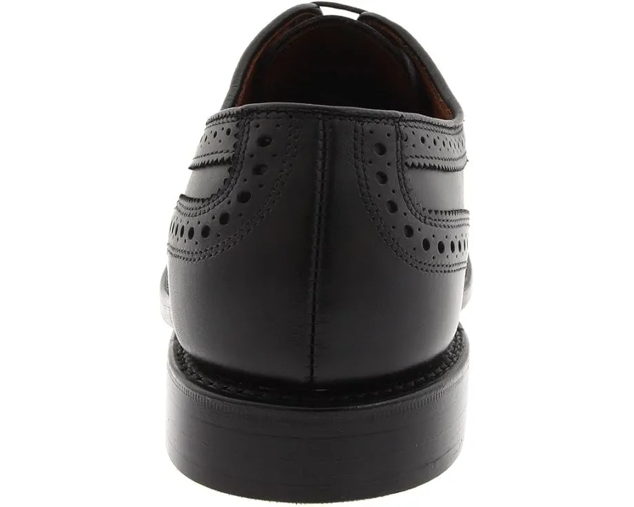 Оксфорды Allen Edmonds Strand с перфорацией и отделкой патina
