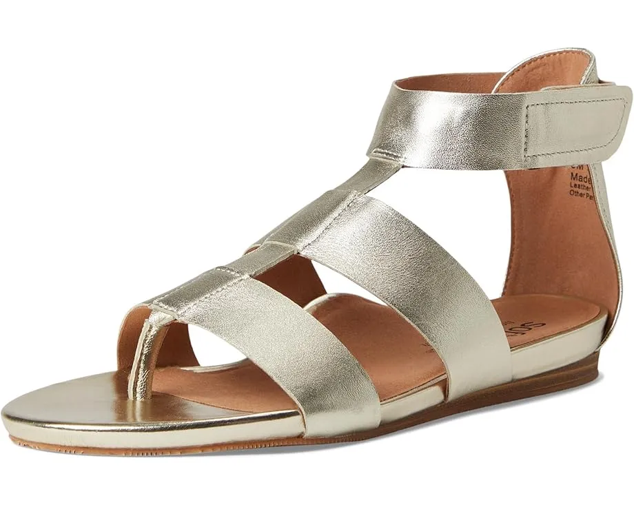 Сандалии SoftWalk Cabo с кожаным верхом и застежкой на липучке