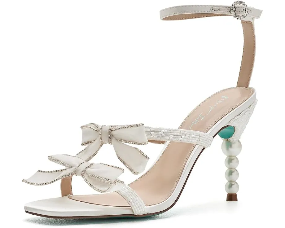Туфли Sammy от Blue by Betsey Johnson с жемчужными деталями на каблуке