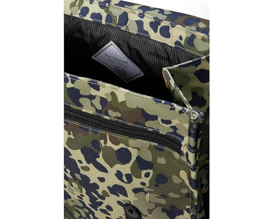 Рюкзак Herschel Supply Co. Survey с отделением для ноутбука и карманами для бутылок