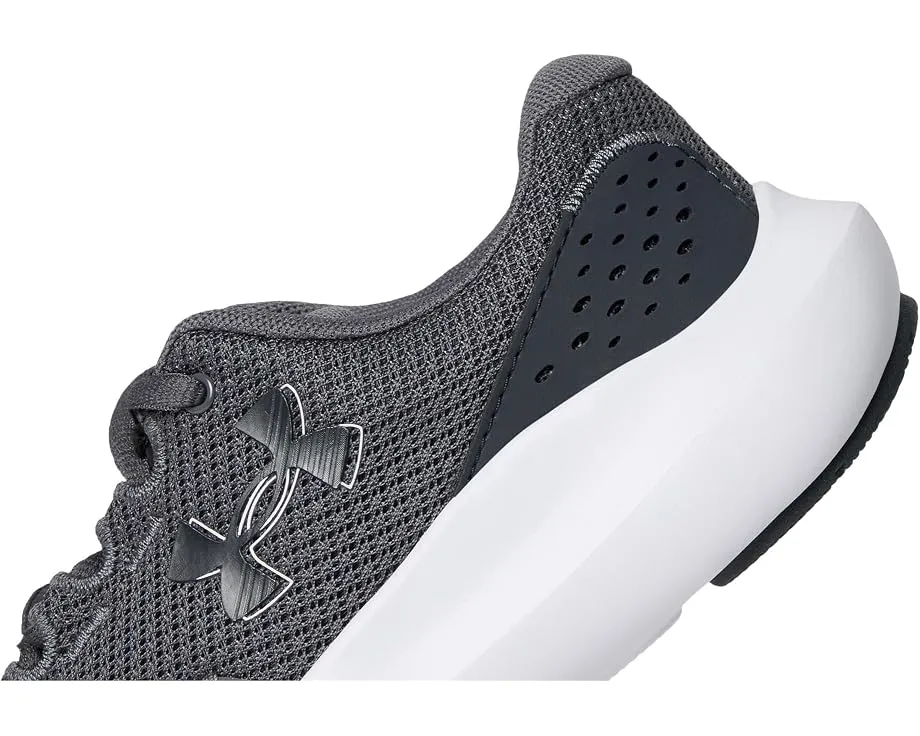 Детские кроссовки Under Armour Surge 4 для активных игр с резиновой подошвой