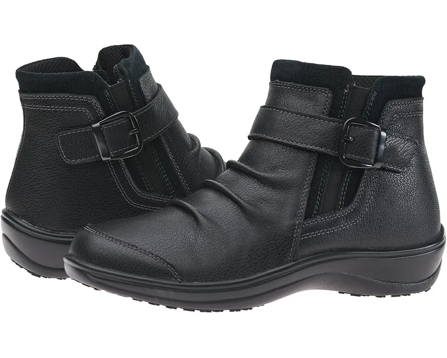 Кожаные лоферы COACH Jocelyn с блочным каблуком и фирменной фурнитурой