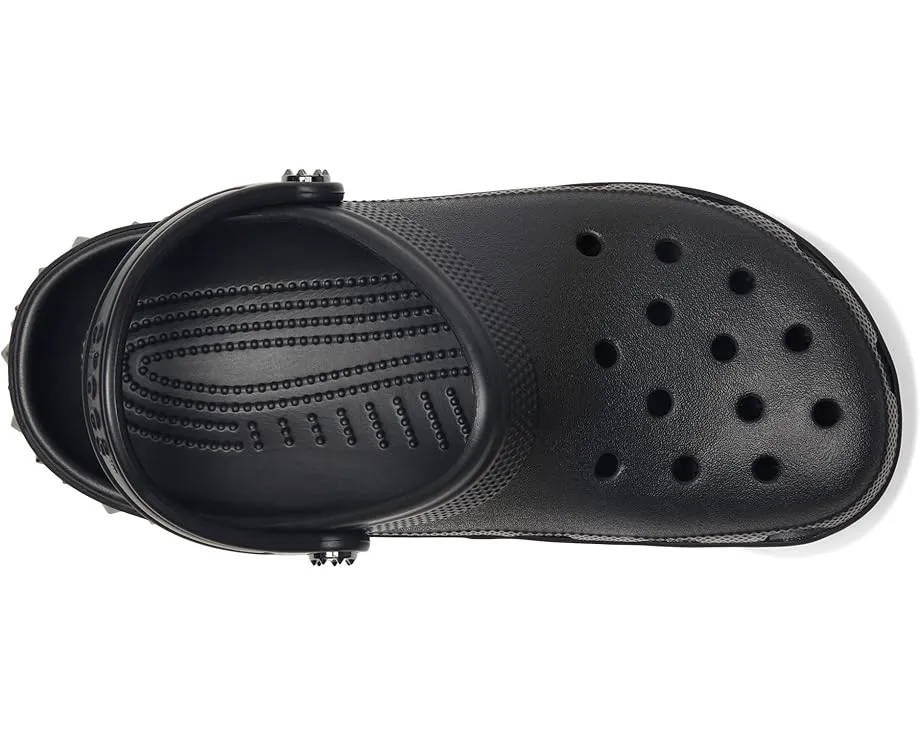 Классические кроксы Crocs с декором в виде шипов