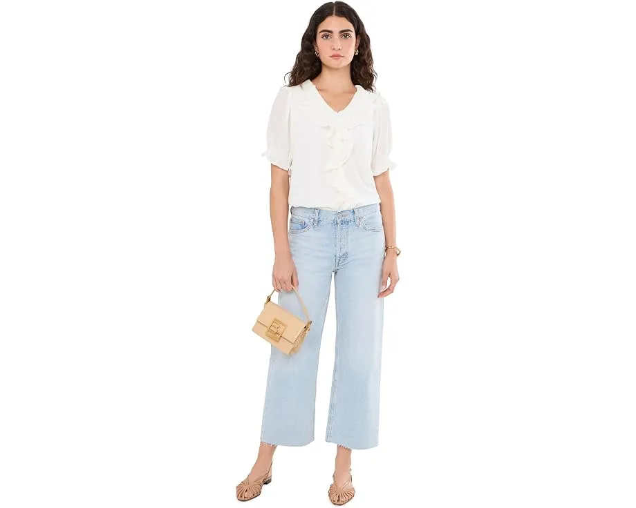 Топ CeCe Ruffled Pintuck Elbow Sleeve с рюшами и V-вырезом