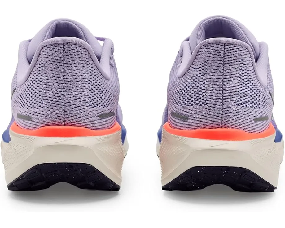 Nike Pegasus 41 с технологией ReactX и двойными блоками Zoom Air