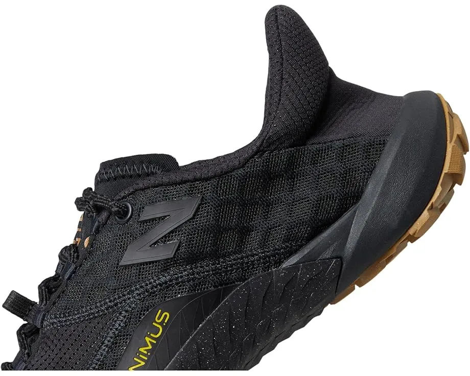 Трейловые кроссовки New Balance Minimus Trail с подошвой FuelCell